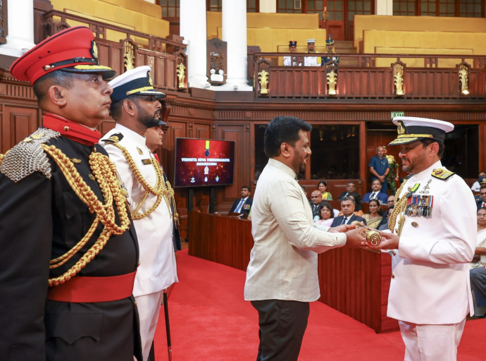 A public service capable of taking risks and overcoming challenges is essential  - President